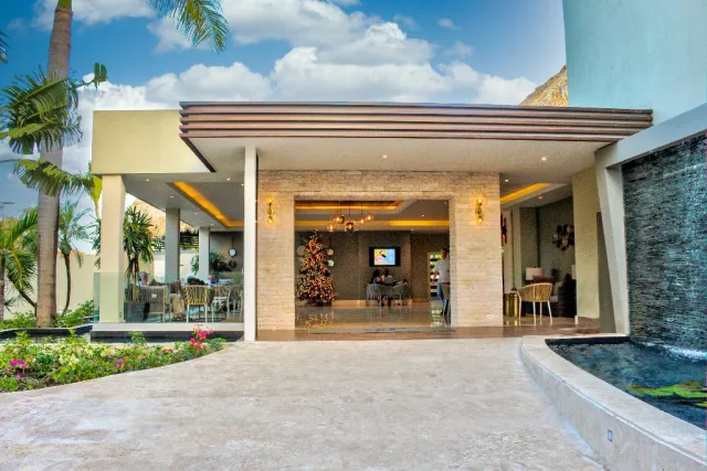 Casa Marina Beach and Reef