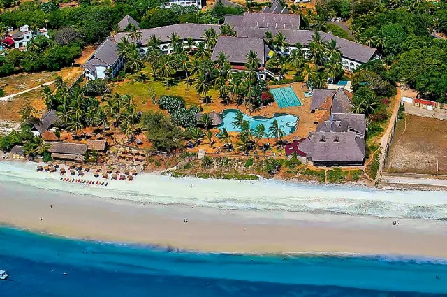 Reef Hotel