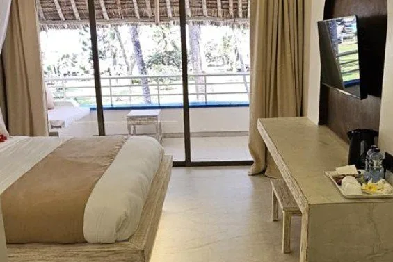 Reef Hotel