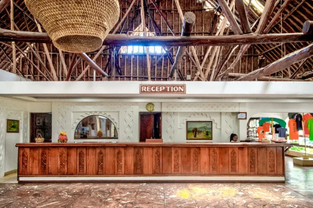 Reef Hotel