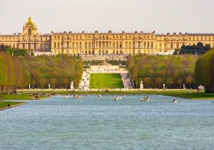 PARIS - Orasul Luminilor 2027