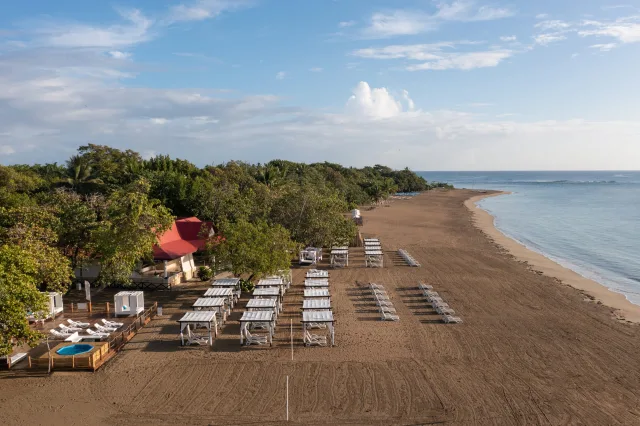 BlueBay Villas Doradas