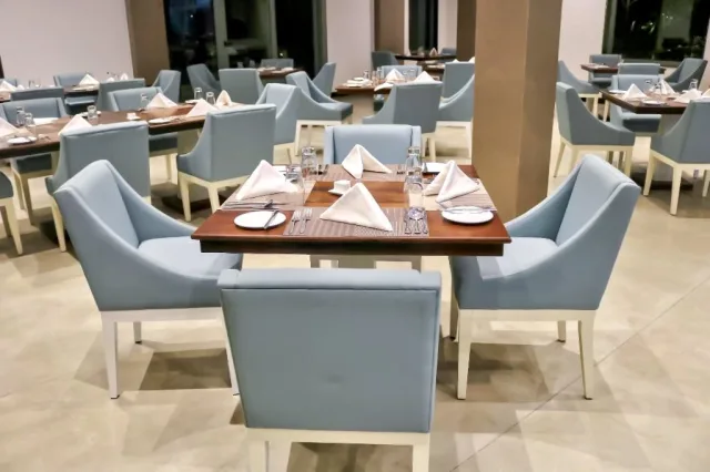 Earls Regent Negombo