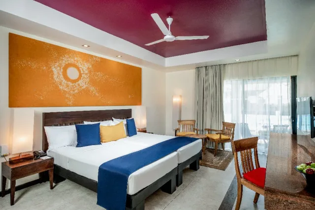 Club Hotel Dolphin
