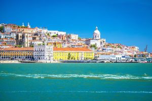 PORTUGALIA - Vacanta in tara navigatorilor 2027