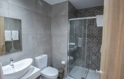 BOHEMIAN GARDENS HOTEL