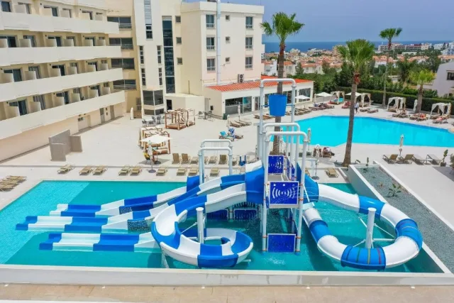 TOXOTIS HOTEL APTS
