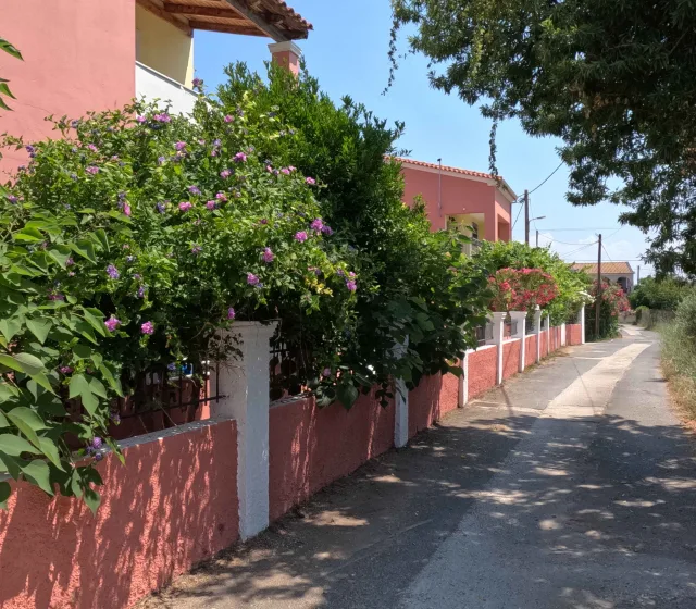 Antigoni Apartments