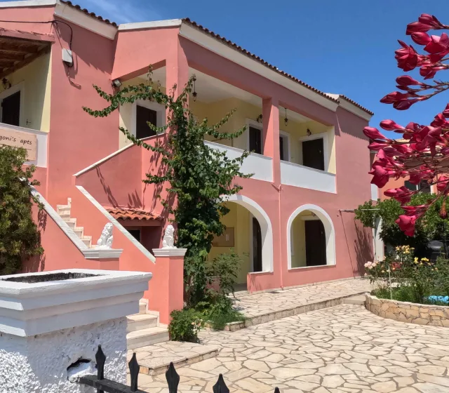 Antigoni Apartments