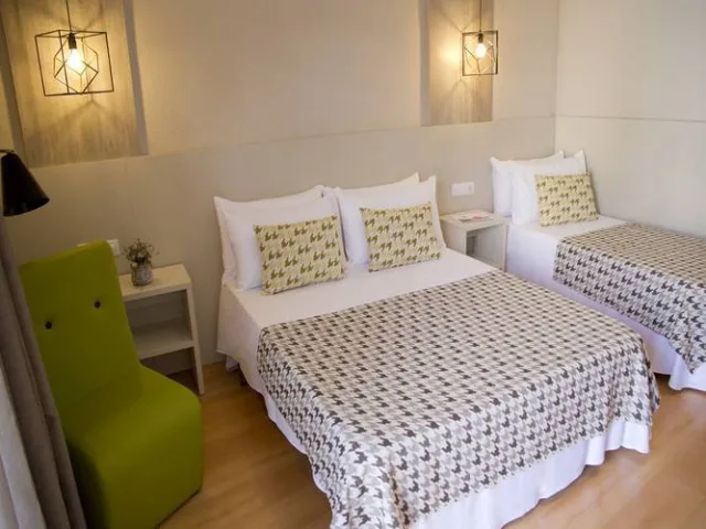 Alegria Plaza Paris (Lloret de Mar)