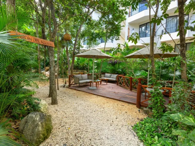 NAALA TULUM