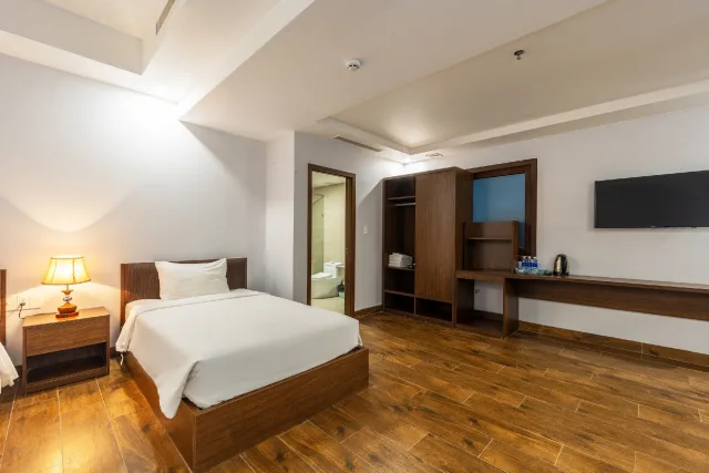 MARIS HOTEL