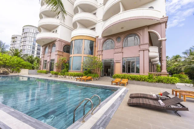 MARIS HOTEL