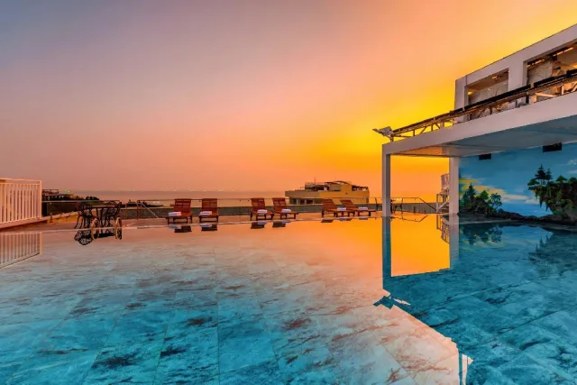 Aquasun Hotel Phu Quoc