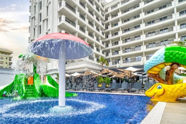 Bonita Luxury Hotel