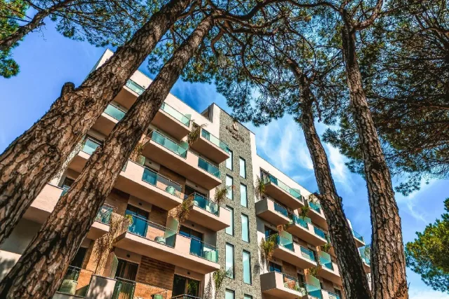 Pinea Resort and Spa