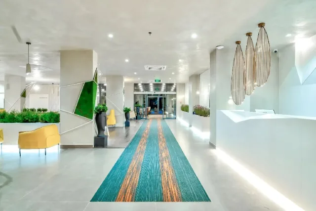 Pinea Resort and Spa