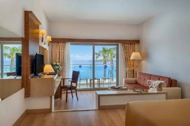 AZURE BY YELKEN HOTEL