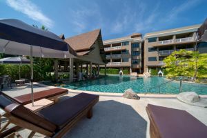 Maikhao Palm Beach Resort