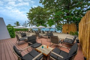 Hotel The Beachfront Phuket