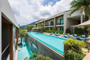 Hotel AtEase Phuket Patong - Patong Beach