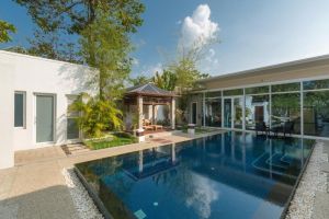 Splash Beach Resort Maikhao Phuket