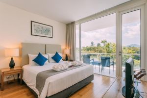 Splash Beach Resort Maikhao Phuket