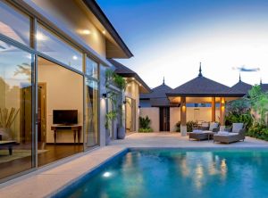 Splash Beach Resort Maikhao Phuket