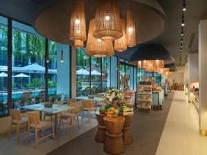 La Green Hotel & Residence