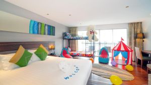Holiday Inn Phuket Karon Beach Resort