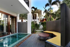 Holiday Inn Phuket Karon Beach Resort