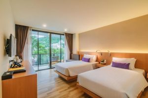 Hotel The Lunar Patong