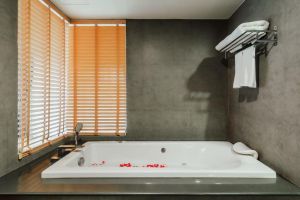 Hotel The Lunar Patong