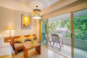 The Royal Paradise Hotel & Spa