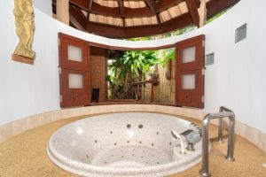 Friendship Beach Resort & Atmanjai Wellness Centre