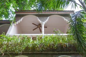 Tropica Bungalow Beach Hotel