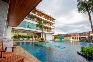Aqua Resort Phuket