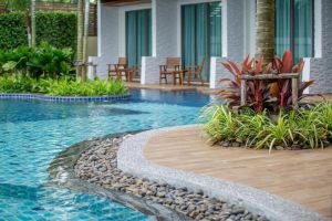 Aqua Resort Phuket
