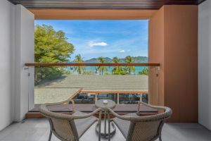 Hotel LIV Phuket Patong Beachfront