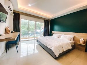 Hotel Tall Tree Kata Phuket