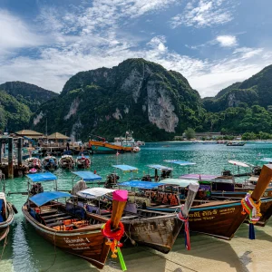 Charter Phuket - Circuit Phuket, Bangkok si Khao Lak