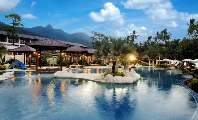 Kacha Resort and Spa