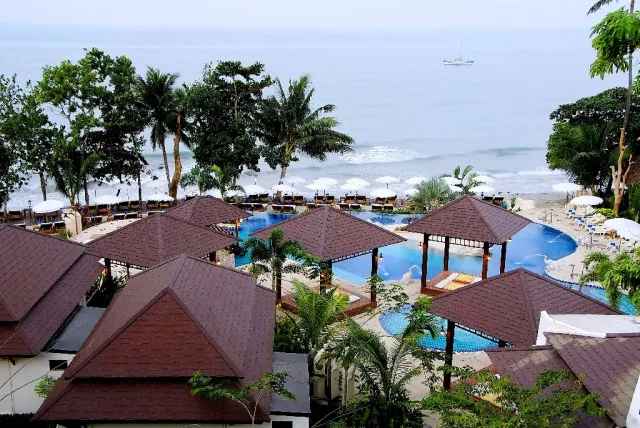 Kacha Resort and Spa