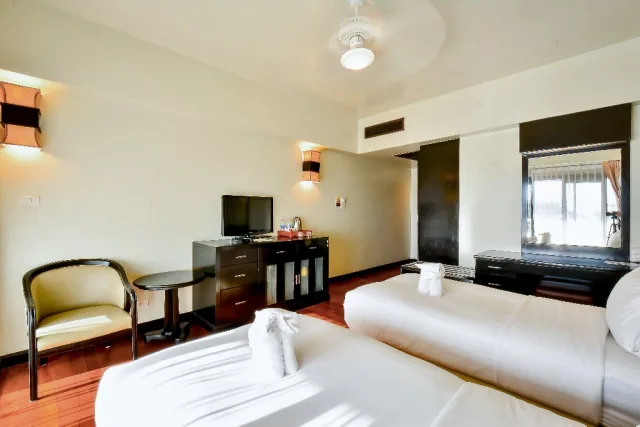 Kacha Resort and Spa