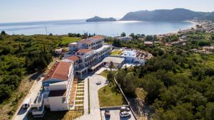 Ninos Saint George Palace - Agios Georgios