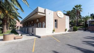 Anita Hotel Corfu - Perama