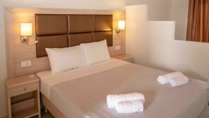 Ninos Laguna Holiday Resort