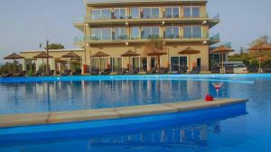 Ninos Laguna Holiday Resort