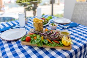 Hotel Golden Coast Beach