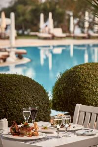 Hotel Grecian Park